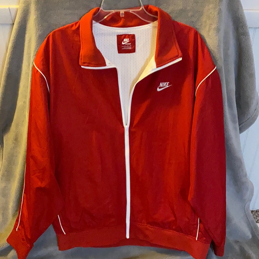 Men’s Nike Wind Breaker
